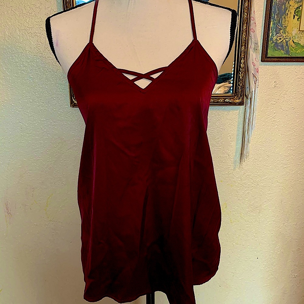 Sexy silky camisole.🧜‍♀️